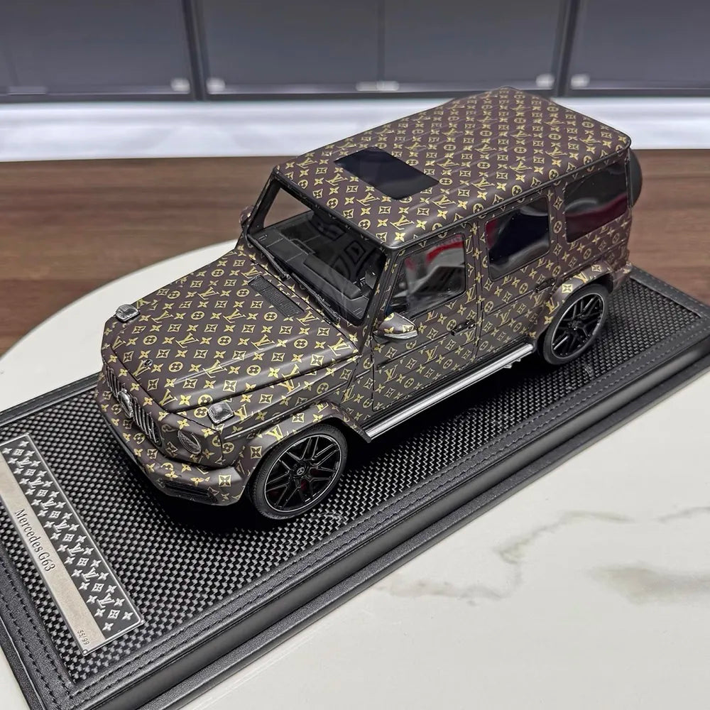 [MotorHelix] 1:18 Mercedes-Benz 2019 AMG G63 LV Livery Model Car Resin