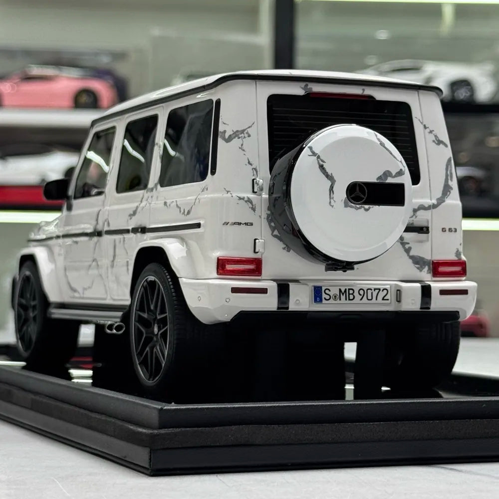[MotorHelix] 1:18 Mercedes-Benz 2019 AMG G63 Marble Livery modellino di auto resina