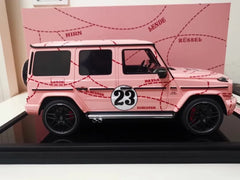 [MotorHelix] 1:18 Mercedes-Benz 2019 AMG G63 Pink Pig Livery Model Car Resin