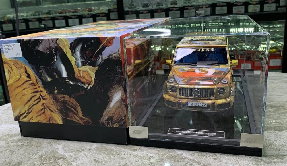 [MotorHelix] 1:18 Mercedes-Benz 2019 AMG G63 Rubens Tiger Hunt Livery Model Car Resin