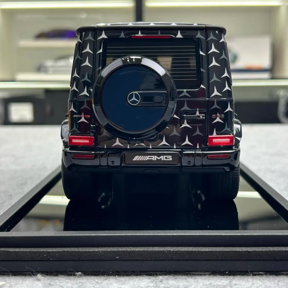 [MotorHelix] 1:18 Mercedes-Benz 2019 AMG G63 Starry Livery Model Car Resin