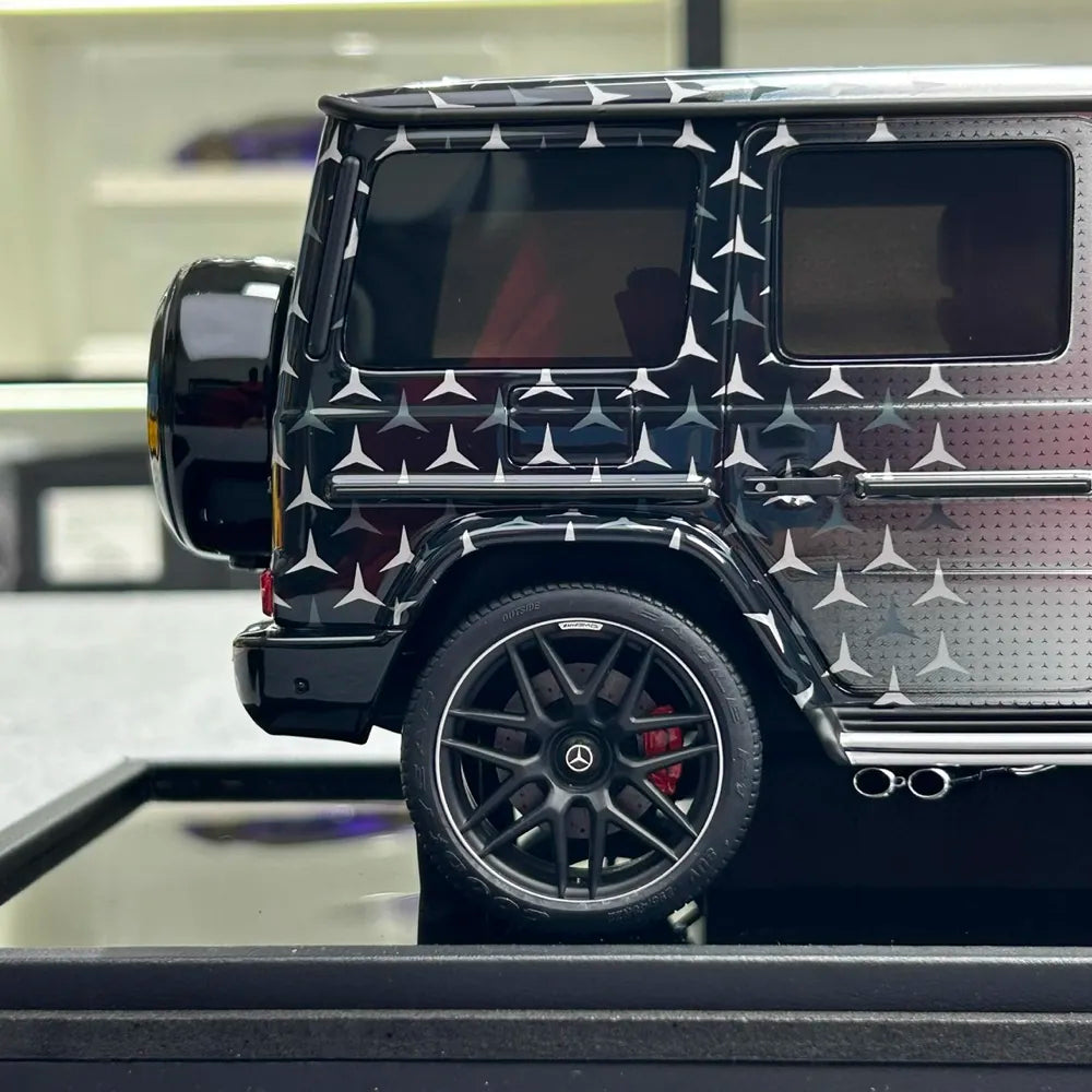 [MotorHelix] 1:18 Mercedes-Benz 2019 AMG G63 Starry Livery Model Car Resin