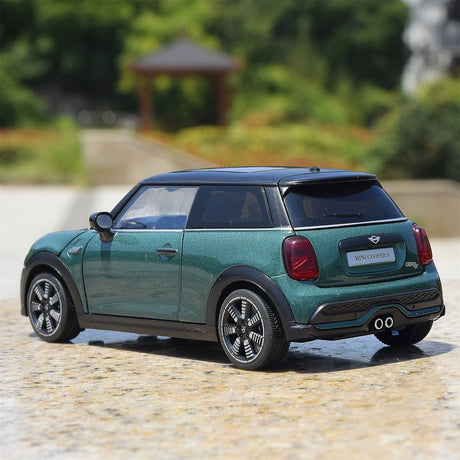 MINI 2021 Cooper S 3-Door F56 LCI2 groen 1:24 – diecast displaymodel