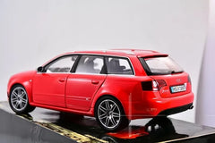 [Minichamps] 1:18 Audi 2006 RS4 Avant Red Model Car Die-Cast