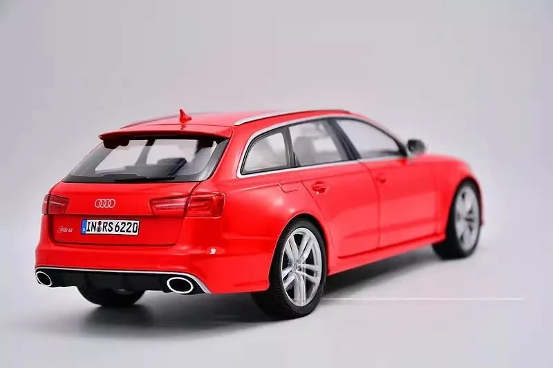 [Minichamps] 1:18 Audi 2013 RS6 Avant Red Model Car Die-Cast