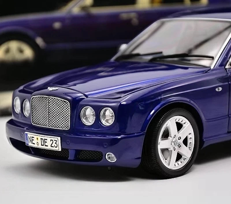 [Minichamps] 1:18 Bentley 2004 Arnage T Blue Model Car Die-Cast