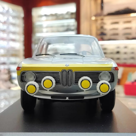 [Minichamps] 1:18 BMW 1965 1800 TiSA No.5 Model Car Resin