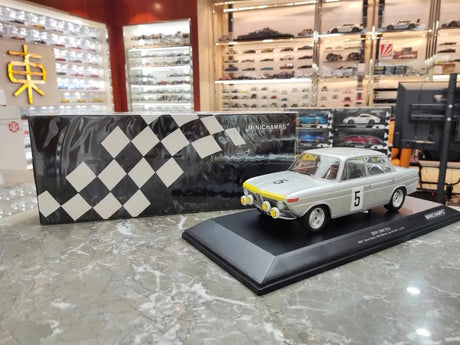 [Minichamps] 1:18 BMW 1965 1800 TiSA No.5 Model Car Resin