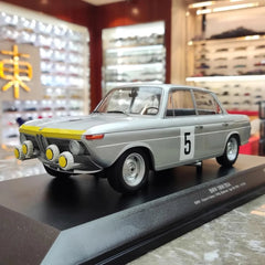 [Minichamps] 1:18 BMW 1965 1800 TiSA No.5 modellino di auto resina