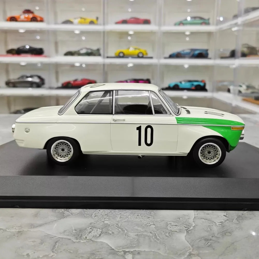 [Minichamps] 1:18 BMW 1968 2002 TiK No.10 Model Car Resin