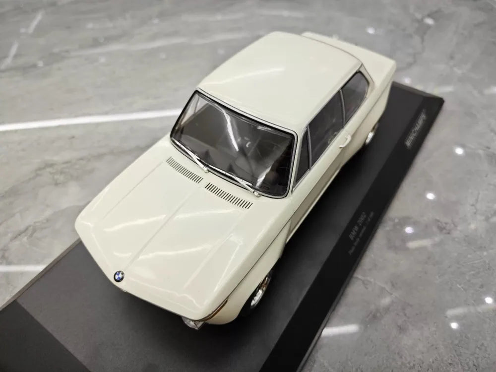 [Minichamps] 1:18 BMW 1968 2002 TiK White Model Car Resin