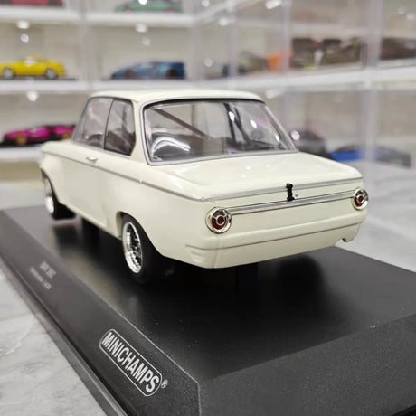 [Minichamps] 1:18 BMW 1968 2002 TiK White Model Car Resin
