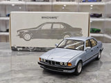 [Minichamps] 1:18 BMW 1986 E32 730i hopea sininen pienoismalli Die-Cast