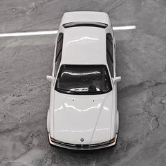 [Minichamps] 1:18 BMW 1986 E32 730i White Model Car Die-Cast