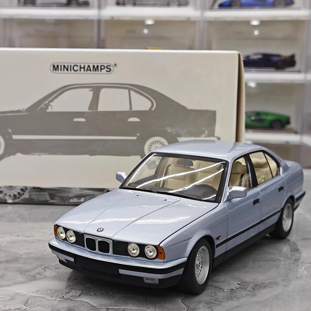 [Minichamps] 1:18 BMW 1988 535i E34 blu modellino di auto Die-Cast