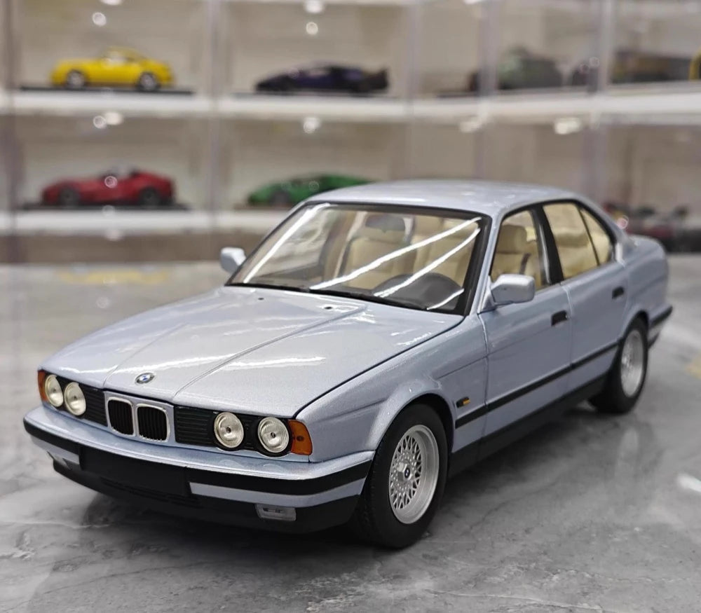 [Minichamps] 1:18 BMW 1988 535i E34 blu modellino di auto Die-Cast