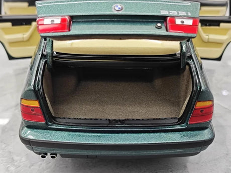 [Minichamps] 1:18 BMW 1988 535i E34 Green Model Car Die-Cast