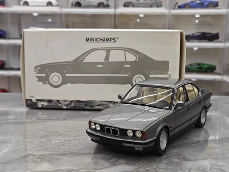 [Minichamps] 1:18 BMW 1988 535i E34 Gray Model Car Die-Cast