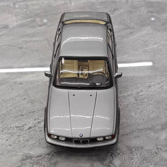 [Minichamps] 1:18 BMW 1988 535i E34 Gray Model Car Die-Cast
