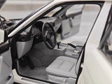 [Minichamps] 1:18 BMW 1988 535i E34 ホワイト モデルカー Die-Cast