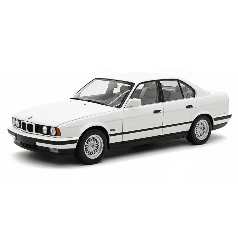 [Minichamps] 1:18 BMW 1988 535i E34 White Model Car Die-Cast