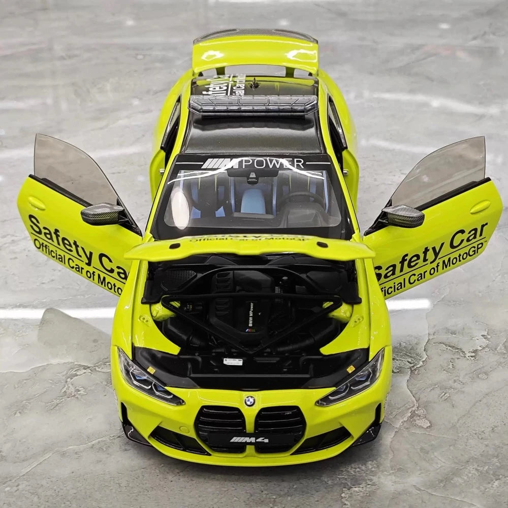 [Minichamps] 1:18 BMW 2021 M4 Competition Safety modellino di auto Die-Cast