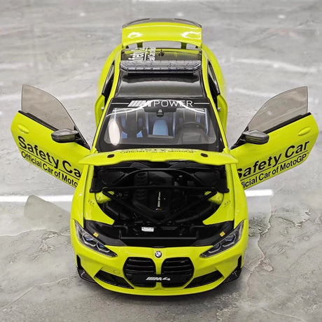 [Minichamps] 1:18 BMW 2021 M4 Competition Safety Model Car Die-Cast