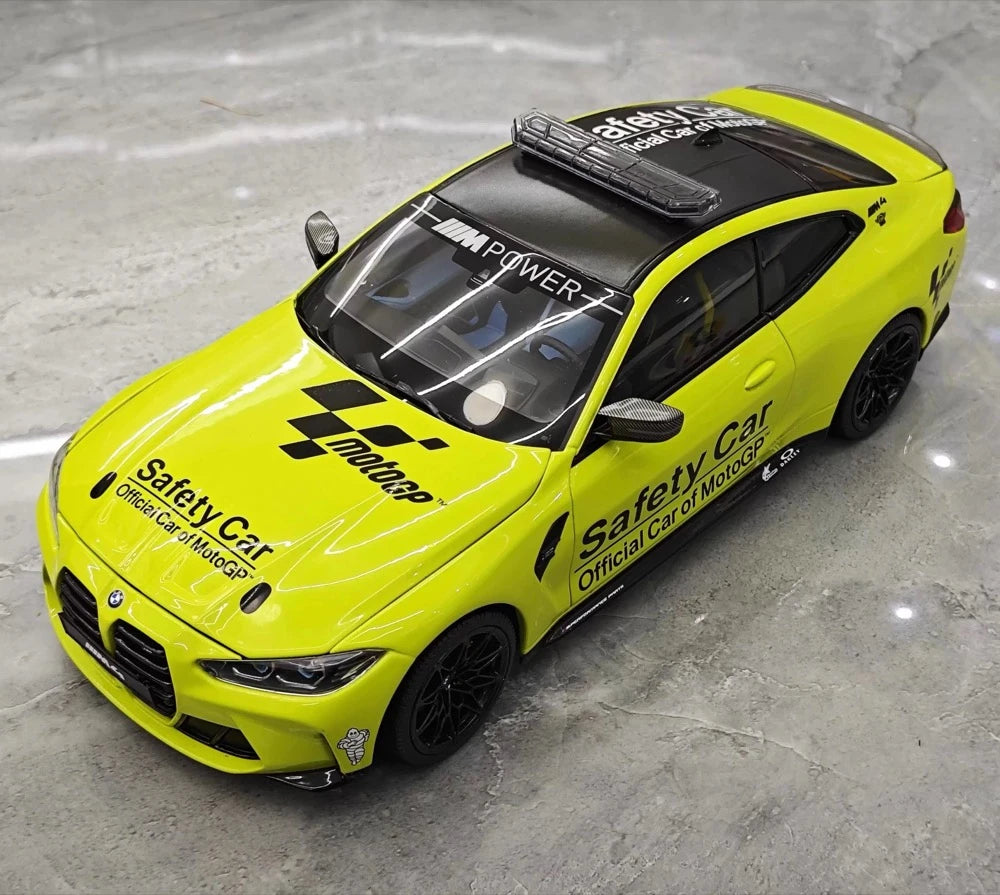 [Minichamps] 1:18 BMW 2021 M4 Competition Safety modellino di auto Die-Cast