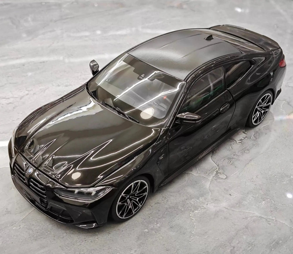 [Minichamps] 1:18 BMW 2021 M4 G82 Black Model Car Die-Cast