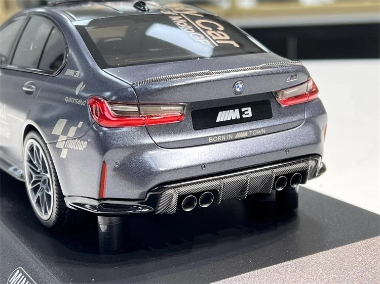 [Minichamps] 1:18 BMW 2021 M4 G82 gris Safety voiture miniature Die-Cast