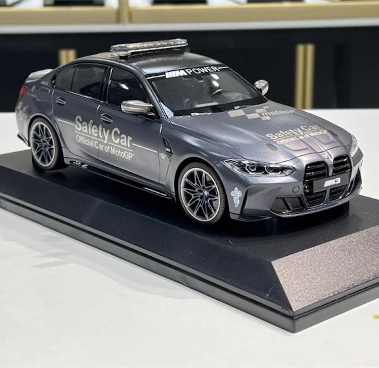 [Minichamps] 1:18 BMW 2021 M4 G82 Gray Safety Model Car Die-Cast