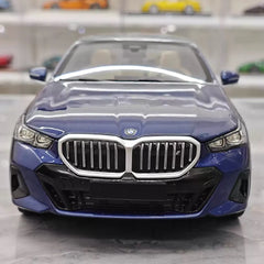 [Minichamps] 1:18 BMW 2023 i5 M60 bleu voiture miniature Die-Cast