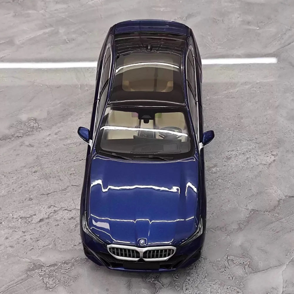 [Minichamps] 1:18 BMW 2023 i5 M60 Blue Model Car Die-Cast