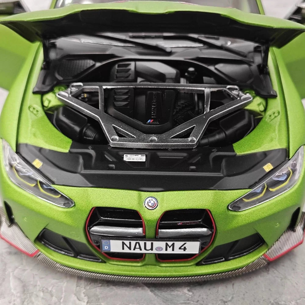 [Minichamps] 1:18 BMW 2023 M4 CSL verde modellino di auto resina
