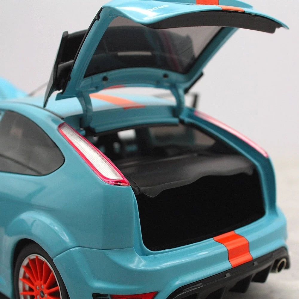 [Minichamps] 1:18 Ford 2010 Focus RS Gulf modellbil Die-Cast
