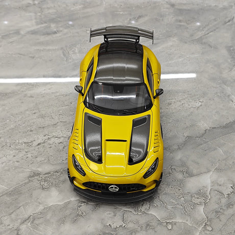 Mercedes-AMG 2021 GT Black Series Solarbeam Yellow Metallic 1:18 diecast model car by Minichamps - view 3