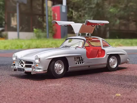 [Minichamps] 1:18 Mercedes-Benz 1954 300 SL W198 zilver modelauto Die-Cast