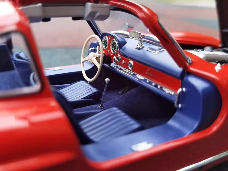 [Minichamps] 1:18 Mercedes-Benz 1954 300 SL W198 Red Model Car Die-Cast