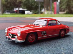 [Minichamps] 1:18 Mercedes-Benz 1954 300 SL W198 Red Model Car Die-Cast