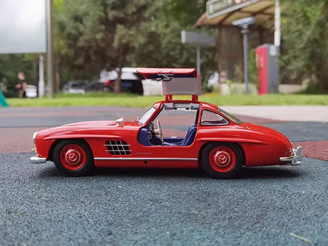 [Minichamps] 1:18 Mercedes-Benz 1954 300 SL W198 Red Model Car Die-Cast