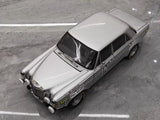 [Minichamps] 1:18 Mercedes-Benz 1971 300 SEL 6.8 AMG No.12 modellino di auto Die-Cast