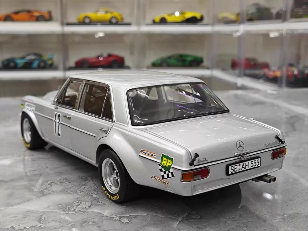 [Minichamps] 1:18 Mercedes-Benz 1971 300 SEL 6.8 AMG No.12 modellino di auto Die-Cast