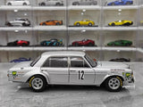 [Minichamps] 1:18 Mercedes-Benz 1971 300 SEL 6.8 AMG No.12 modellino di auto Die-Cast