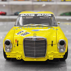 [Minichamps] 1:18 Mercedes-Benz 1971 300 SEL 6.8 AMG No.38 Model Car Die-Cast