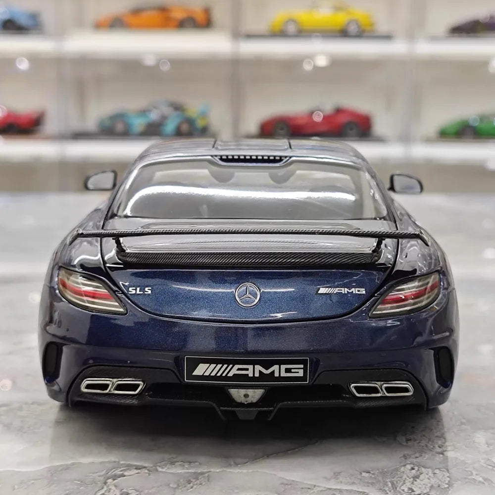 [Minichamps] 1:18 Mercedes-Benz 2013 SLS AMG Black Series GT Blue Model Car Die-Cast