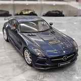 [Minichamps] 1:18 Mercedes-Benz 2013 SLS AMG Black Series GT Blue Model Car Die-Cast