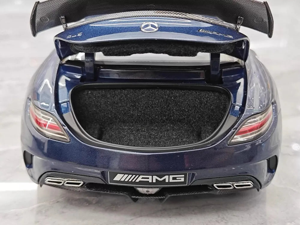 [Minichamps] 1:18 Mercedes-Benz 2013 SLS AMG Black Series GT Blue Model Car Die-Cast