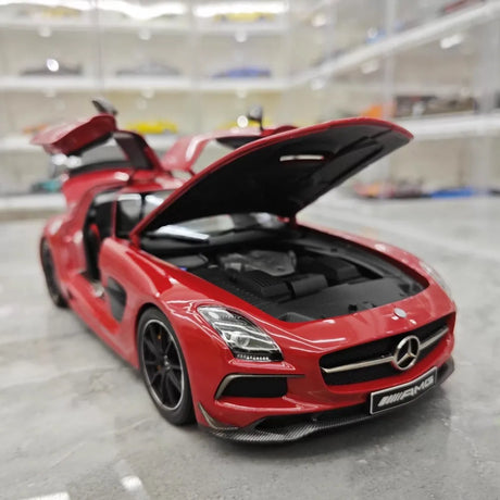 [Minichamps] 1:18 Mercedes-Benz 2013 SLS AMG Black Series GT Red Model Car Die-Cast