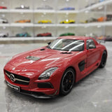 [Minichamps] 1:18 Mercedes-Benz 2013 SLS AMG ブラック Series GT レッド モデルカー Die-Cast