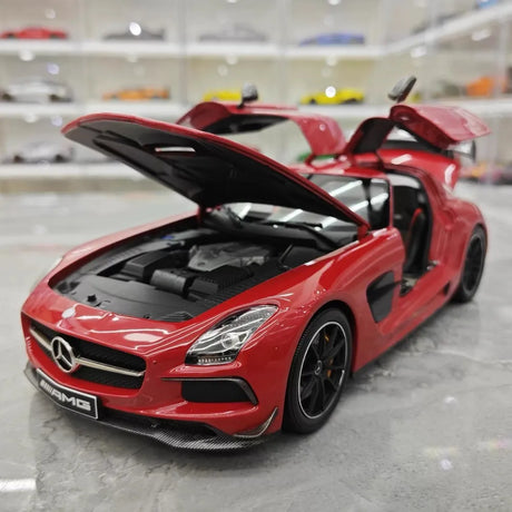 [Minichamps] 1:18 Mercedes-Benz 2013 SLS AMG Black Series GT Red Model Car Die-Cast